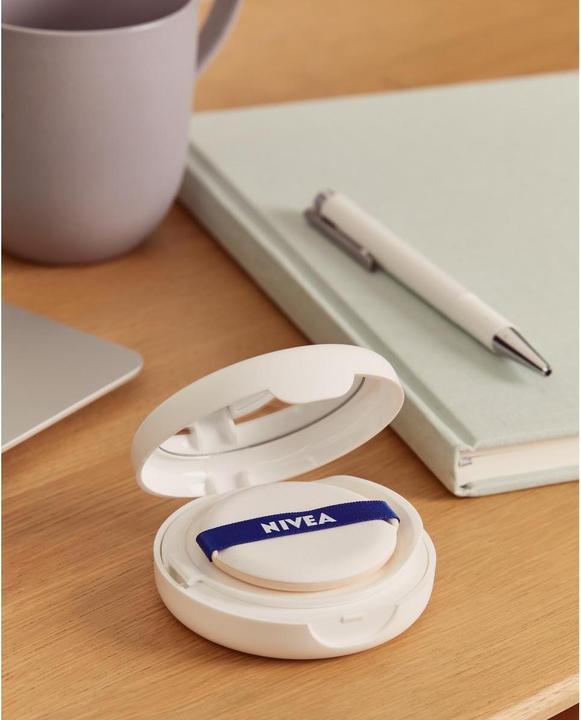 Image du produit NIVEA Cellular Expert Finish 3in1 Soin Cushion Clair (01 Bright)