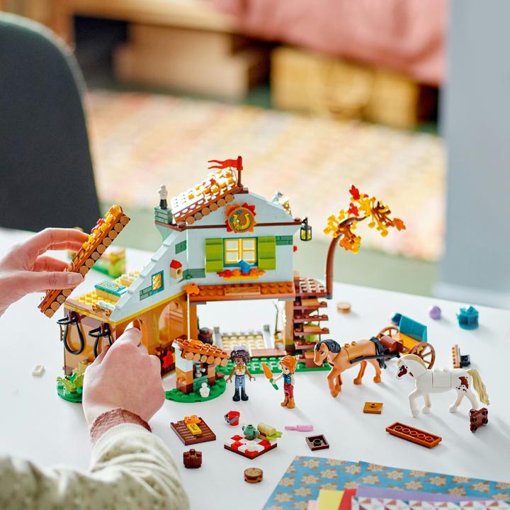 Image du produit LEGO 41745 Autumns Centre équestre (41745, LEGO Friends)