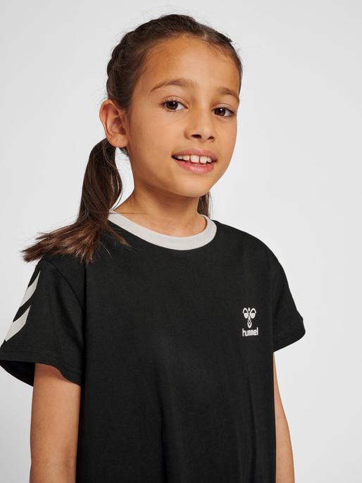 Image du produit hummel Mille T-Shirt Robe S/S (104)