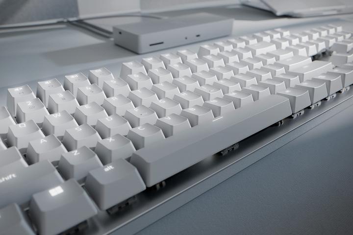 Actual product image Razer Pro Type Ultra (DE, Wireless, Cable)