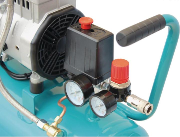 Actual product image Aircraft MOBILBOY SILENCE 241/24 OF E oil-free compressor, 8 bar pressure, with 24-litre tank (24 l)