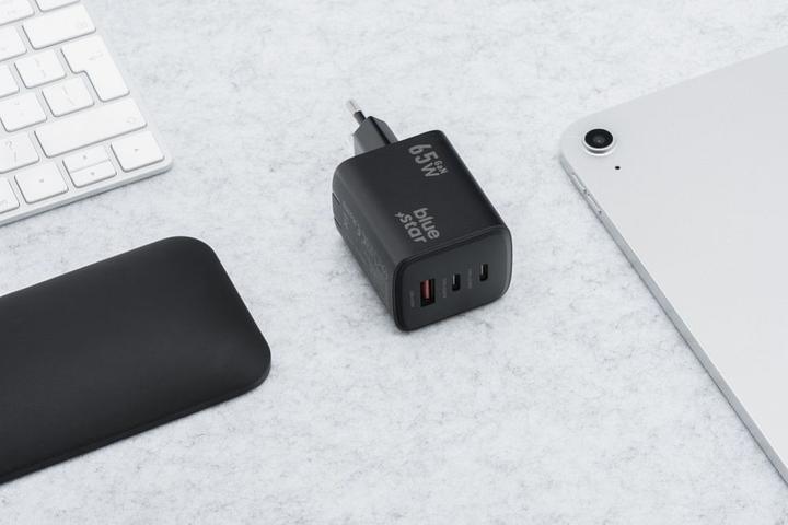 Produktbild Cable Blue Star BLUE STAR travel charger GaN 4A 65W 2 x Type C + USB A PD QC4.0 VT-43 black (65 W)