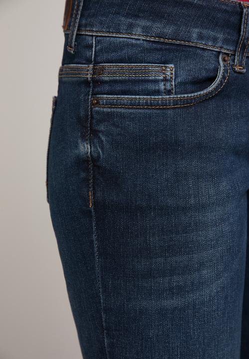 Actual product image Mustang Gina Jeans Skinny Fit 782 dark blue (W32/L34)