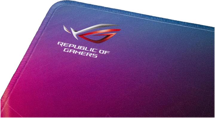 Actual product image ASUS ROG Strix Edge (L)