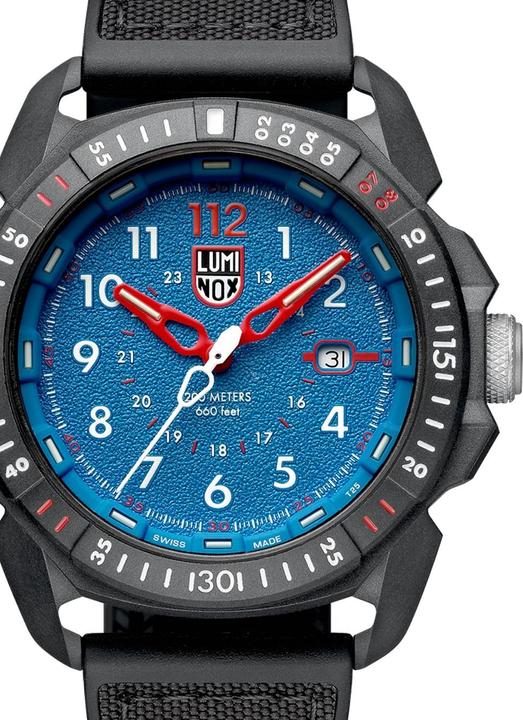 Actual product image Luminox Ice-Sar Arctic 1000 Series (Analogue wristwatch, Swiss made, 46 mm)