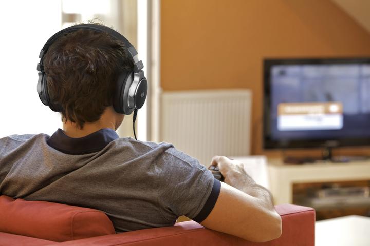 Actual product image Muse M-275 CTV (No noise cancelling, Cable)