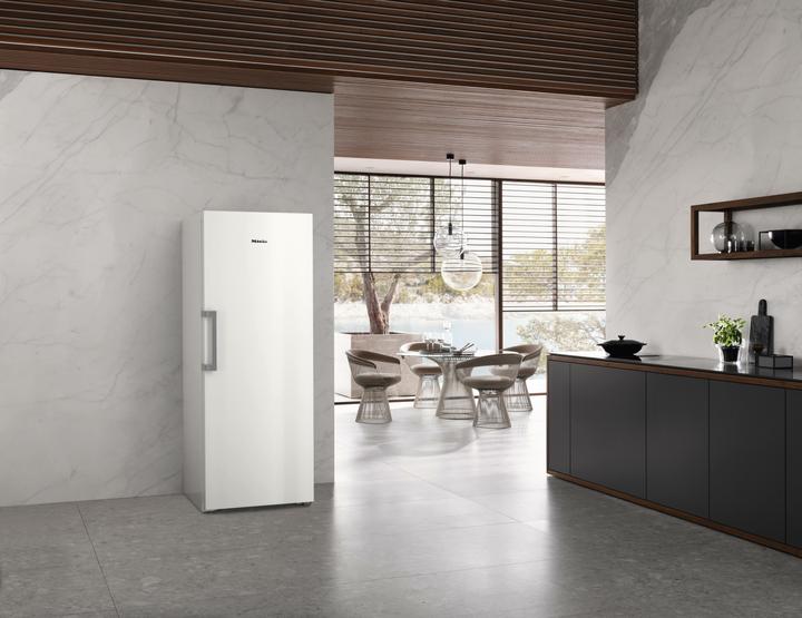 Produktbild Miele FN 4778 C (Freistehend, 363 l)