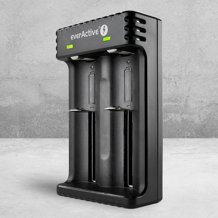 Immagine prodotto Everactive Batterieladegerät für Li-Ionen-Akkus LC-200 (1 pz., C, AAA, AA, AAAA, 2200 mAh, Caricabatterie senza batteria)