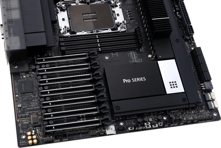 Actual product image ASUS PRO WS W790E-SAGE SE (LGA 4677, Intel W790, SSI EEB)