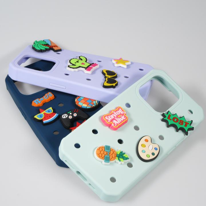 Produktbild PhoneLook Trendige Aufsteck-Sticker 3D für Silikonhülle mit Löcher Crazy Smile Gold Teeth