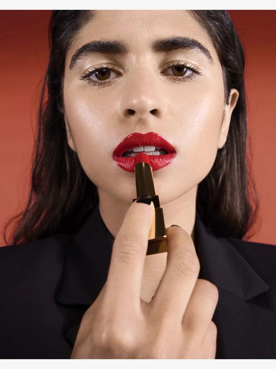 Actual product image Yves Saint Laurent Rouge Pur Couture The Bold Wilful Red 02 (No. 02 - Wilful Red)
