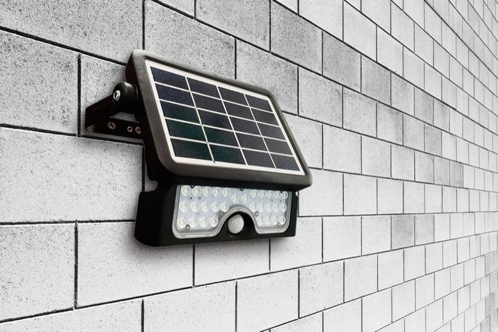 Actual product image Century LED PROJECTOR DVERSO SOLAR SLIM SEN. 5W 500LM 4K DVS-059040 (500 lm, IP65)
