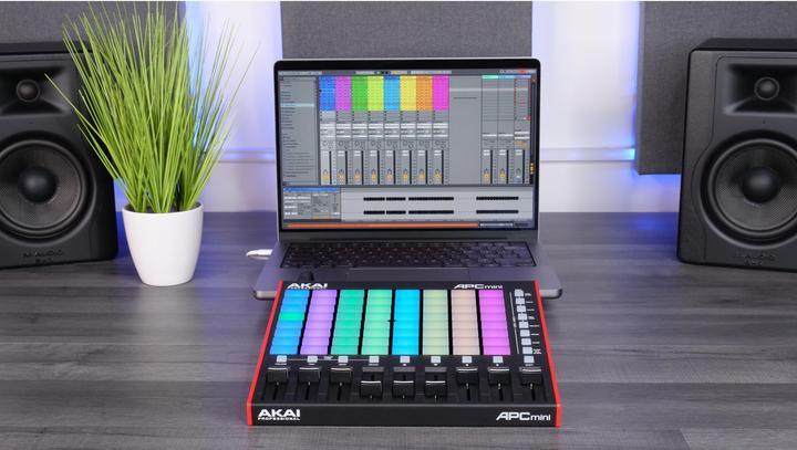 Image du produit Akai Professional APC Mini MK2 (Contrôleur)