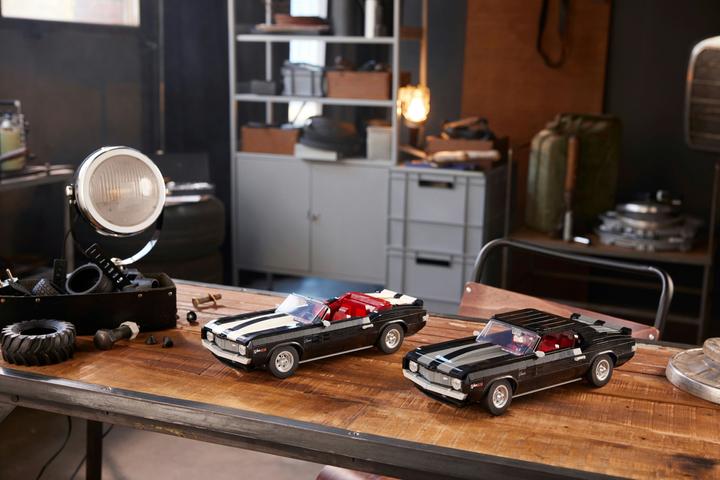 Produktbild LEGO Chevrolet Camaro Z28 (10304, LEGO Seltene Sets)