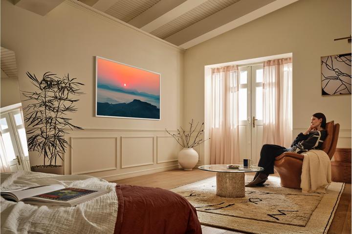 Produktbild Samsung QE75LS03FW (75", The Frame Pro, LED, NeoQLED, 4K, 2025)
