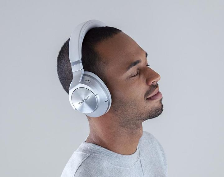 Produktbild Technics EAH-A800 (ANC, 50 h, Kabellos, Kabelgebunden)