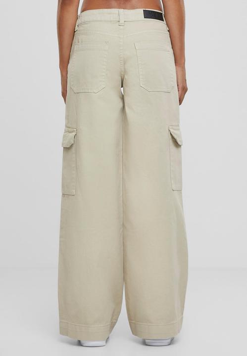 Actual product image Urban Classics Ladies Low Waist Cargo Denim (30)