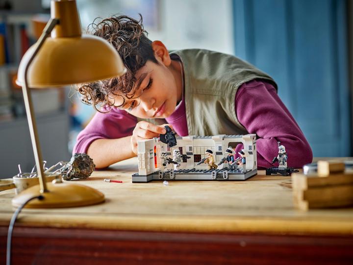 Produktbild LEGO Das Entern der Tantive IV (75387, LEGO Star Wars)