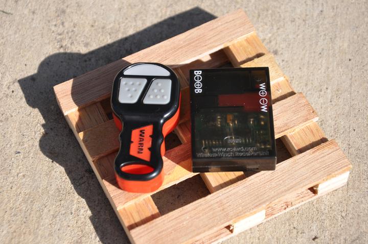 Produktbild Rc4Wd Seilwinden Empfänger und Fernbedienung
