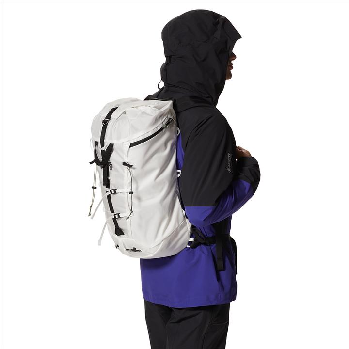 Actual product image Mountain Hardwear Alpine Light 28 (28 l)