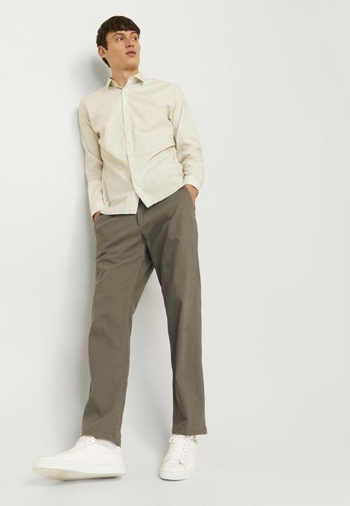 Actual product image Jack & Jones Relaxed fit chino trousers Chino trousers (W34/L36)