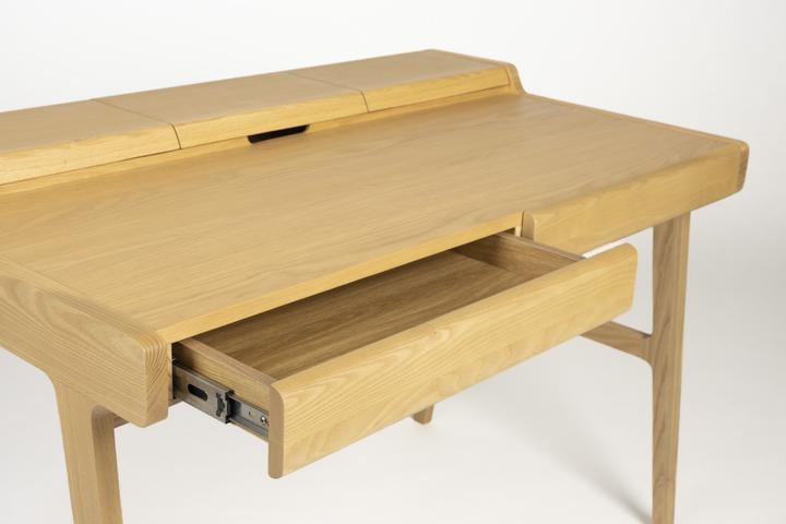 Actual product image Zuiver Kaat (120 x 70 x 81 cm)