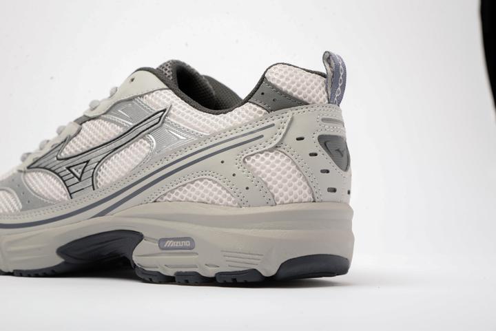 Actual product image Mizuno Mxr Sport (45)