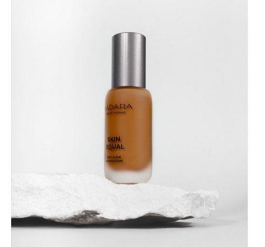 Madara Organic Skincare Skin Equal Soft Glow Foundation SPF15 30ml Chestnut (90 Chestnut)