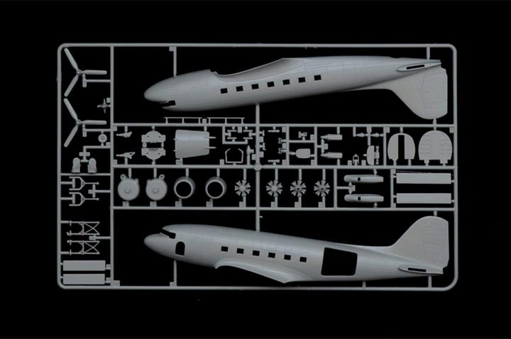 Actual product image 1:72 DAKOTA Mk. III