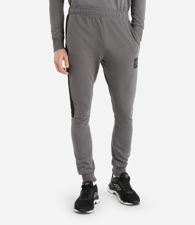 Umbro Terrace Jogginghosen (XL)