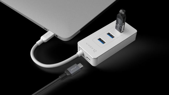 Immagine prodotto Adam Elements CASA Hub PDC601- Hub a 6 porte con lettore di schede di memoria, argento (USB-C, 6 Porti)