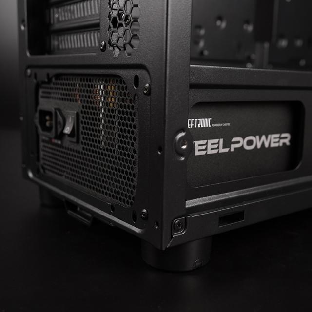 Produktbild Chieftec Netzteil Chieftronic Steelpower BDK-550FC (550 W)