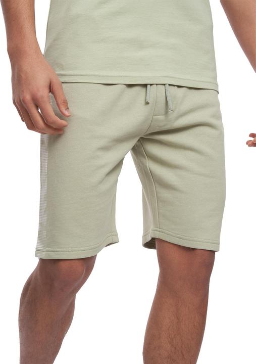 Actual product image Crosshatch Mens Bellmire Shorts (S)
