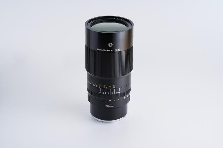 Image du produit TTArtisan 100mm F2.8 Macro compatible avec Canon EF (Canon EF, Plein format)