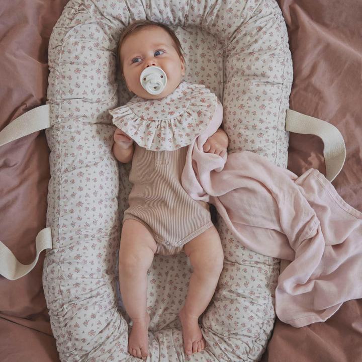 Image du produit Elodie Dry Lätzchen - Autumn Rose