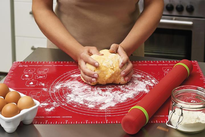 Actual product image Mastrad Dough roller