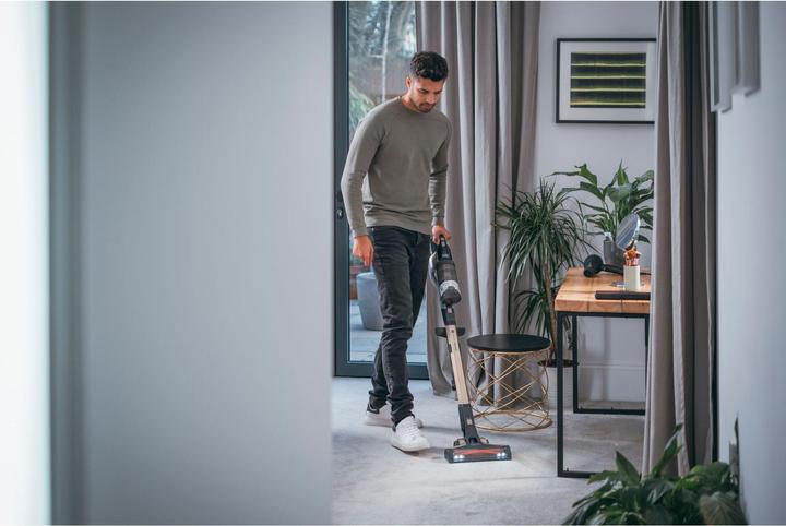 Actual product image Black & Decker POWERSERIES Extreme cordless stick vacuum cleaner