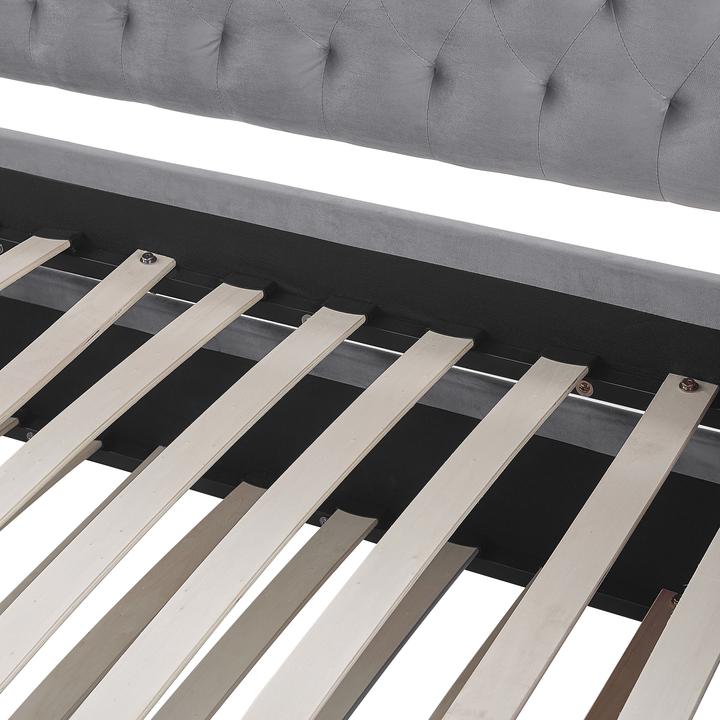 Actual product image Beliani Daybed extendable velvet fabric grey slatted frame 90 x 200 cm MONTARGIS (90 x 200 cm)
