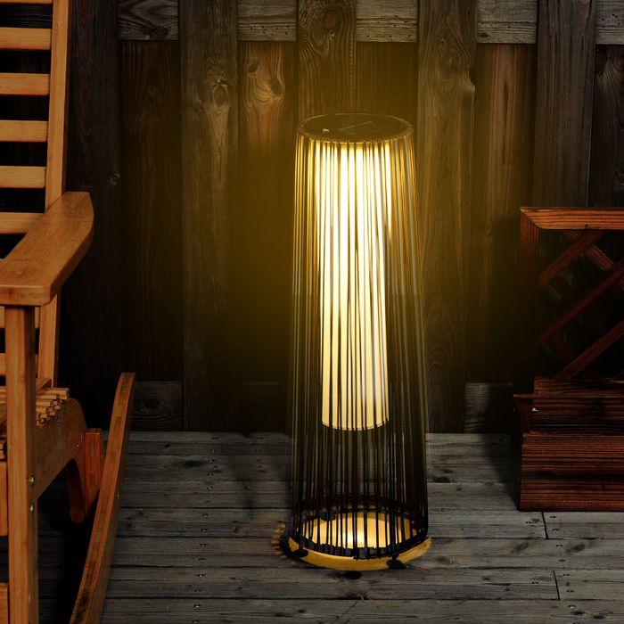Immagine prodotto Swisshandel24 Lampada solare, lampada solare in rattan, marrone, 21,5x21,5x61cm (IP44)