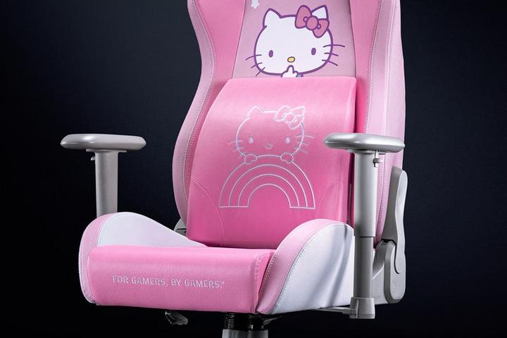 Actual product image Razer Lumbar Cushion Hello Kitty