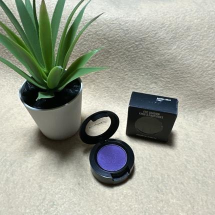 Actual product image MAC Cosmetics Eye Shadow (Humblebrag)