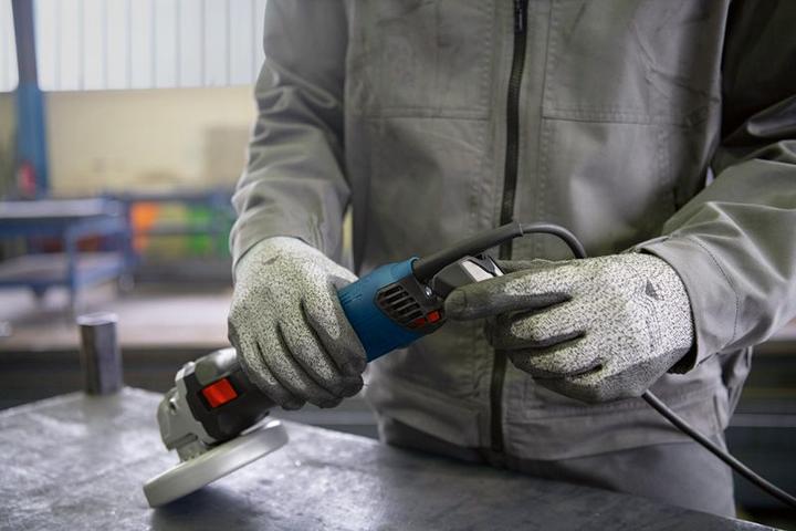 Actual product image Bosch Professional GWS 17-125 S (125 mm)