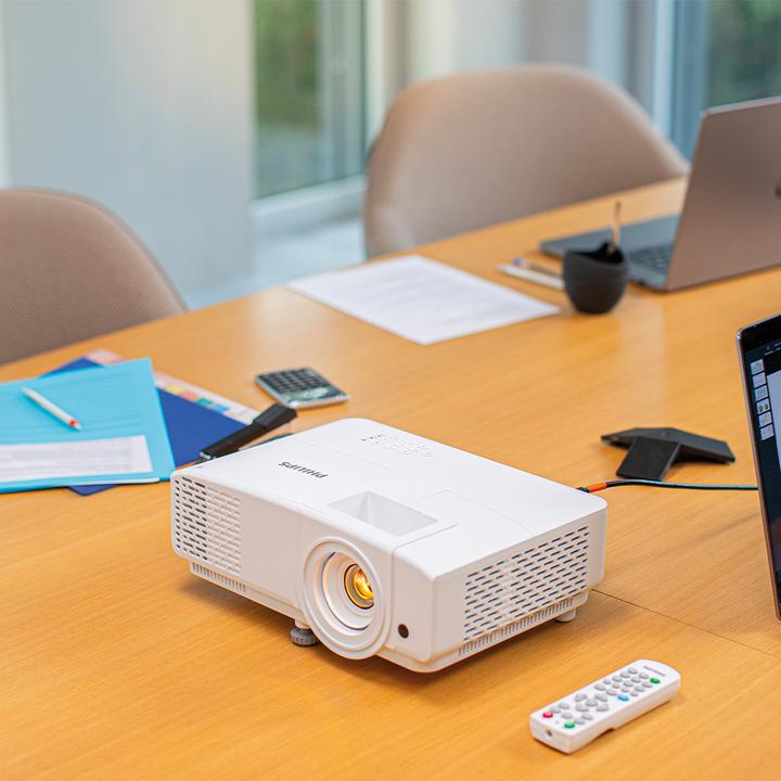 Immagine prodotto Philips ProPix 650 - Videoprojektor Eco-Modus 29dB, Lautsprecher, Fernbedienung (WXGA, 4000 lm)