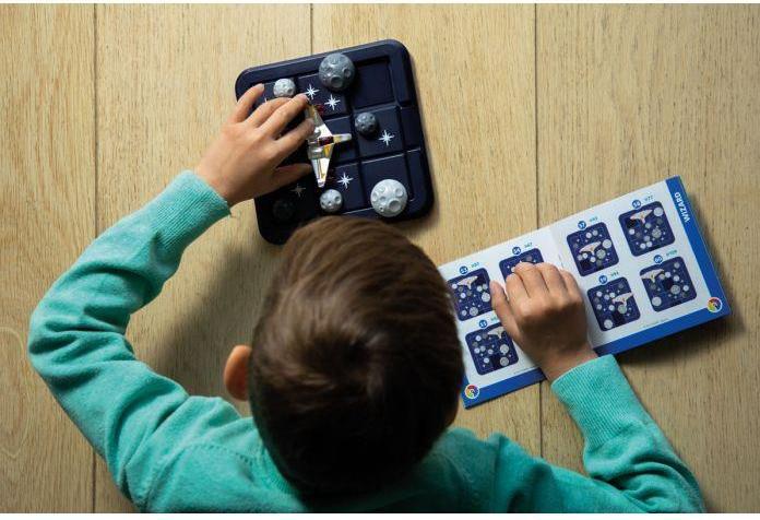 Actual product image Smart Games Asteroid Escape (Multilingual, French, English, German)