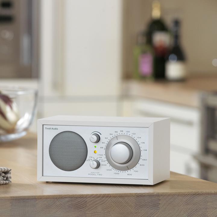 Actual product image Tivoli Audio Model One (FM, AM, Bluetooth)