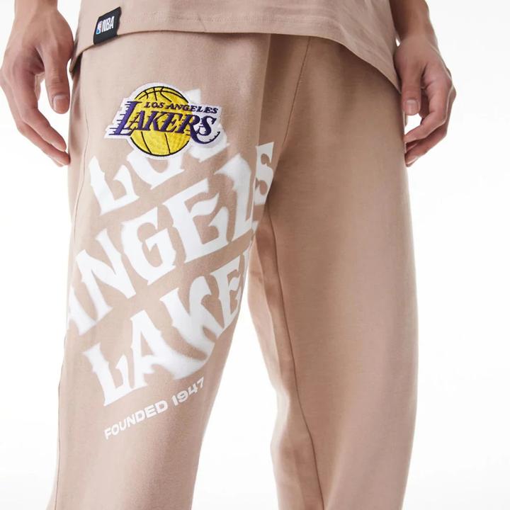 Actual product image New Era jogging os angees akers nba graphic (L)