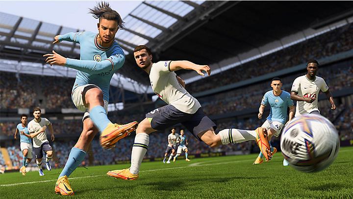 Produktbild Sony DualSense Wireless-Controller + FIFA 23 (Digital Download) (PS5)