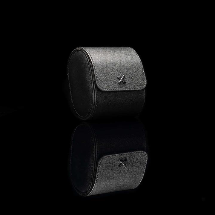 Actual product image Luxcessory Watch roll Agent with tracker for 1 watch