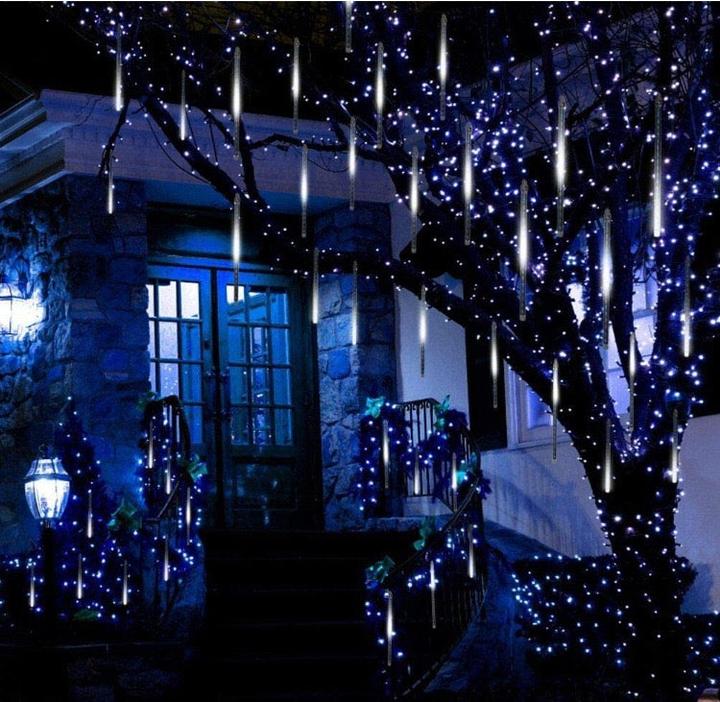 Actual product image Hermex LED-Lichterkette Girlande Weihnachtslichter Meteor Regentropfen Weiss (2.80 m)