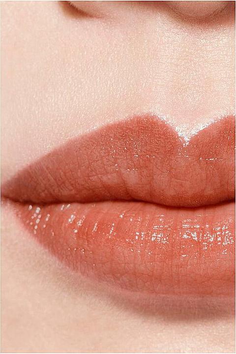 Image du produit Chanel Rouge Coco Baume No 914 (914 Charm naturel)